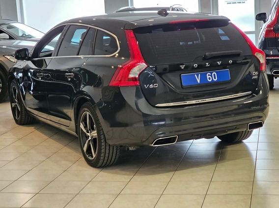 Volvo V60 cena 79900 przebieg: 231000, rok produkcji 2014 z Jeziorany małe 562